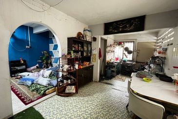 Taman Desa Keramat AU2