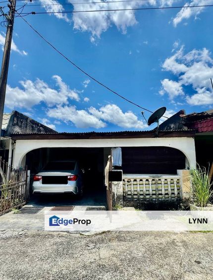 SINGLE STOREY TAMAN SRI NANDING HULU LANGAT, Selangor, Hulu Langat