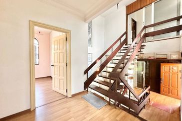 Seksyen 11, Shah Alam