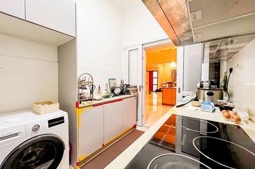 Parkfield Residences, Tropicana Heights