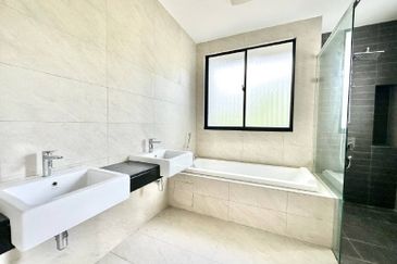 Cheria Residences, Tropicana Aman