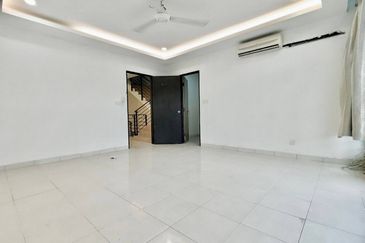 Bangi Avenue 3, Seksyen 7