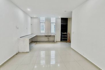 Bangi Avenue 3, Seksyen 7