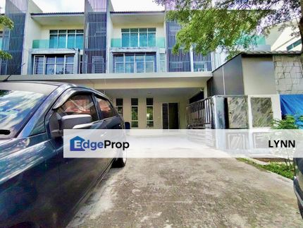 RENOVATED 3 STOREY TERRACE JALAN BANGI AVENUE 7 , Selangor, Kajang