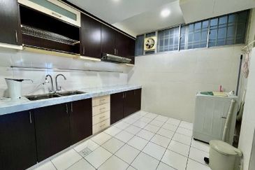 Bintang Mas Condominium