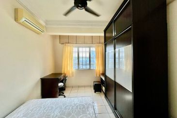 Bintang Mas Condominium