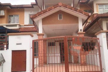 Jalan Spektrum U16 @ Taman Bukit Subang