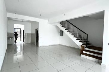 Elmina Green Three @ City of Elmina