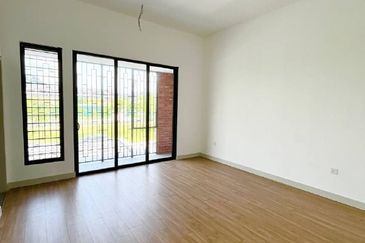 Elmina Green Three @ City of Elmina