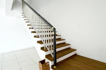 Elmina Green Three @ City of Elmina