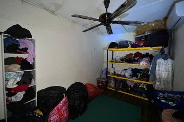 AU 1 (Datuk Keramat)