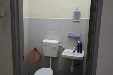 Taman Orkid, Kelanang