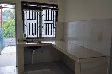 Taman Orkid, Kelanang