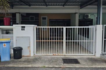 Taman Orkid, Kelanang