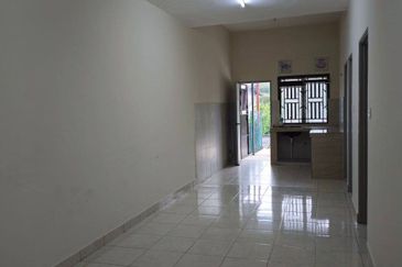 Taman Orkid, Kelanang