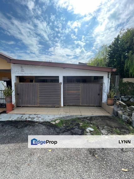 ENDLOT RENOVATED SINGLE STOREY TAMAN DESA VISTA SEPANG, Selangor, Sepang