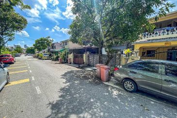 Taman Sri Subang PJS 10