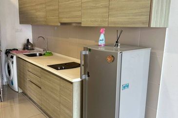 I Residence @ I City