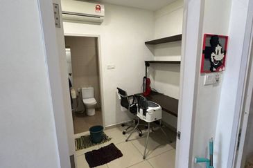 I Residence @ I City