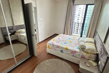 I Residence @ I City