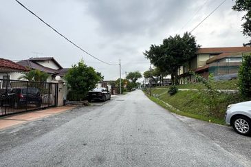 Kampung Tunku