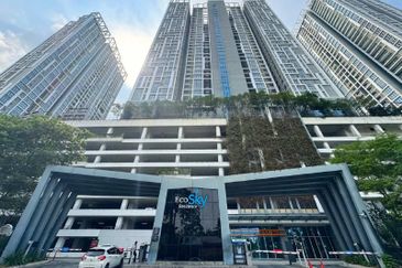 Aurora Tower @ Eco Sky