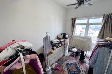 Aurora Tower @ Eco Sky