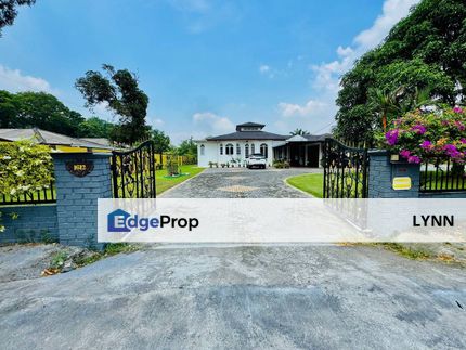 SWIMMING POOL SINGLE STOREY BUNGALOW  KG KUBU GAJAH, SUNGAI BULOH, Selangor, Sungai Buloh