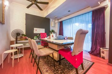 Jalan Uranus U5/122C