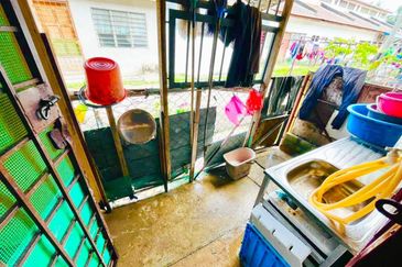 Taman Bukit Gemilang (Taman Paduka)