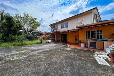 Taman Saujana Puchong