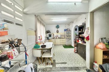 Taman Desa Keramat AU2