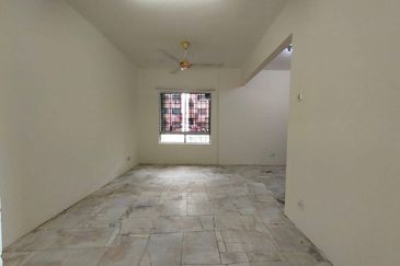 Residensi Warnasari 3