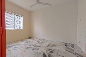 Residensi Warnasari 3