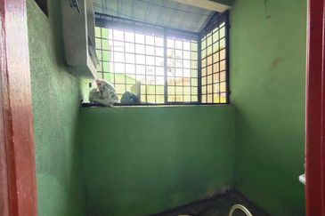 Residensi Warnasari 3