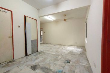 Residensi Warnasari 3