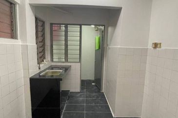 Bandar Bukit Tinggi 1 Apartment
