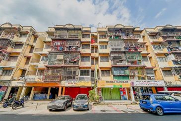 Pandan Court, Taman Pandan Mewah