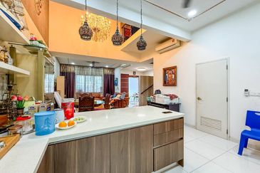 Parkfield Residences, Tropicana Heights