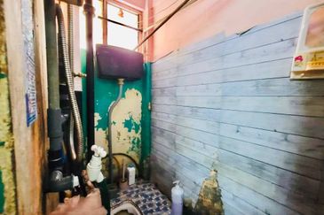 Flat PKNS AU3 (Blok 7 - 15)