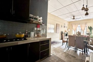 NICE UNIT APARTMENT SRI PELANGI, SUBANG BESTARI U5 SHAH ALAM