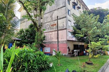 Pangsapuri Utarid Subang