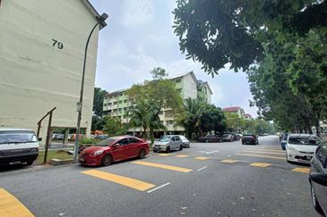 Flat PKNS, Seksyen 24