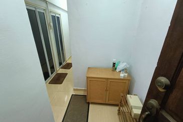 Flat PKNS, Seksyen 24