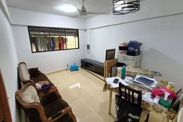 Flat PKNS, Seksyen 24