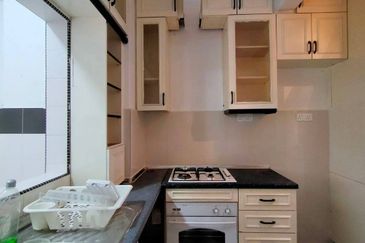 Sri Jelatek Condominium