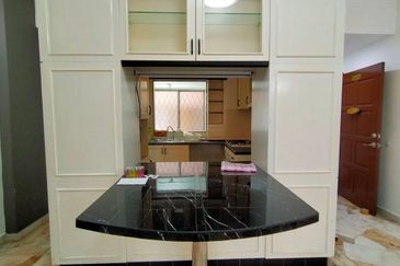 Sri Jelatek Condominium