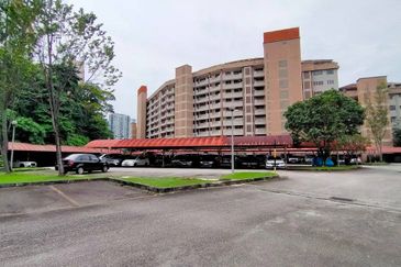 Sri Jelatek Condominium