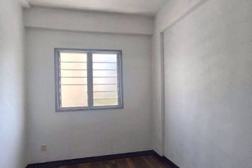 Bandar Tasik Selatan Low Cost Flat