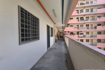 Bandar Tasik Selatan Low Cost Flat